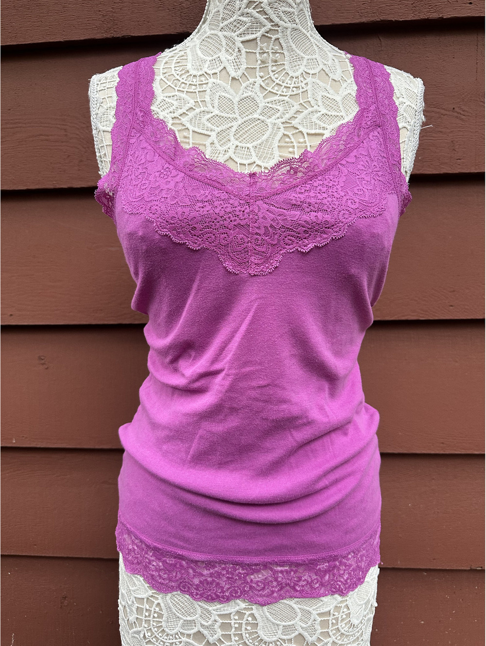 Mossimo Supply Co Purple Lace Trim Tank‎ Top